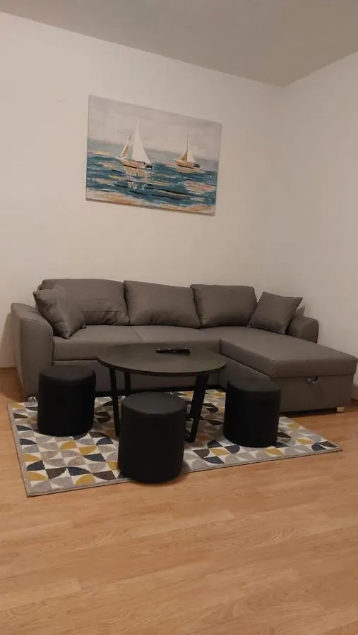 Apartman B&D ספליט 0*,